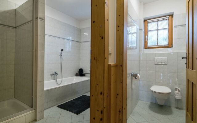 Wooden Chalet in Salzburg With Terrace