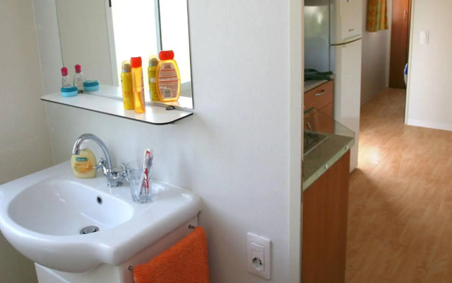 Holiday home Zivogosce
