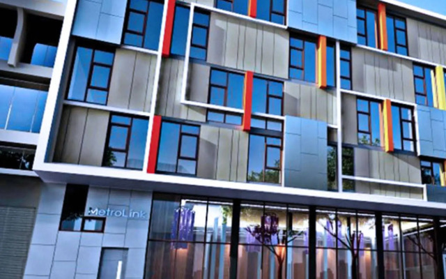FX Hotel Metrolink Makkasan