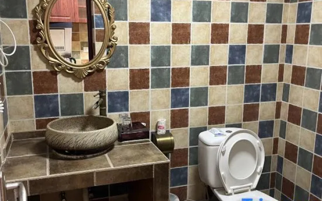 Lianju |· Dai - style Riverside Holiday Homestay (Gaozhuang Starlight Night Market Store) – Bathroom – Xishuangbanna