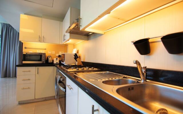 Lux BnB DIFC 2BDR Park Towers