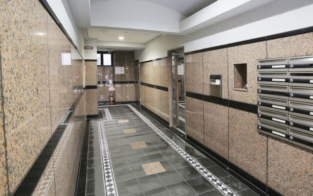 Grand Court Namba 601