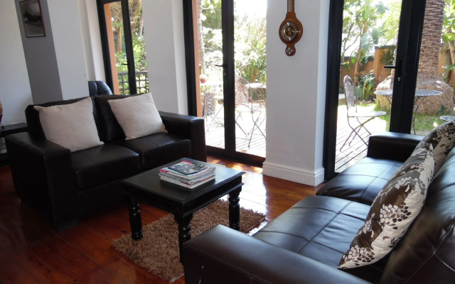 Albatross Guest House