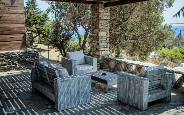 Zen Blue Suites Luxury and Nature in Kea