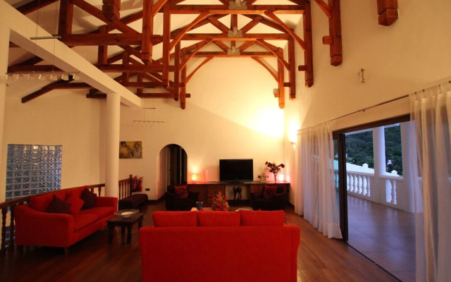 Exclusive Luxury In Paradise