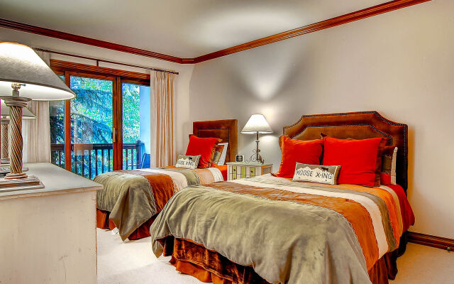 Oxford Court by East West Hospitality