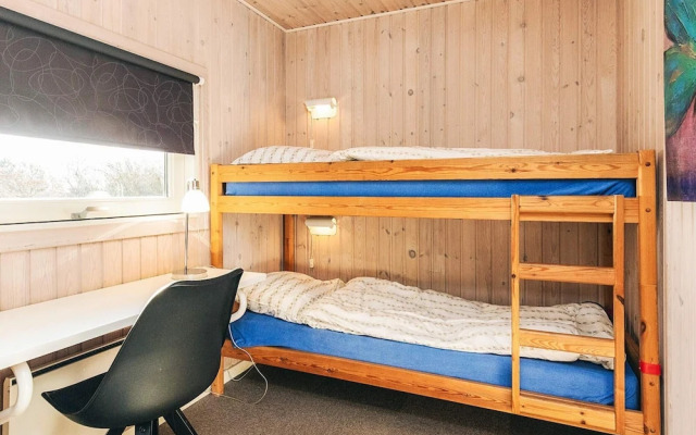 6 Person Holiday Home in Spottrup-by Traum