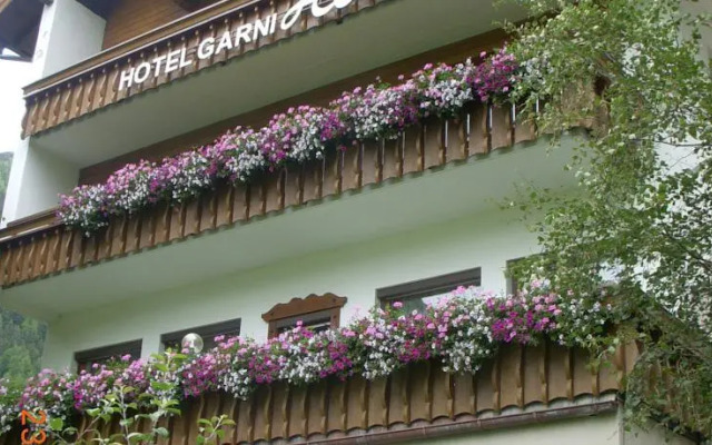 Hotel Garni Helvetia