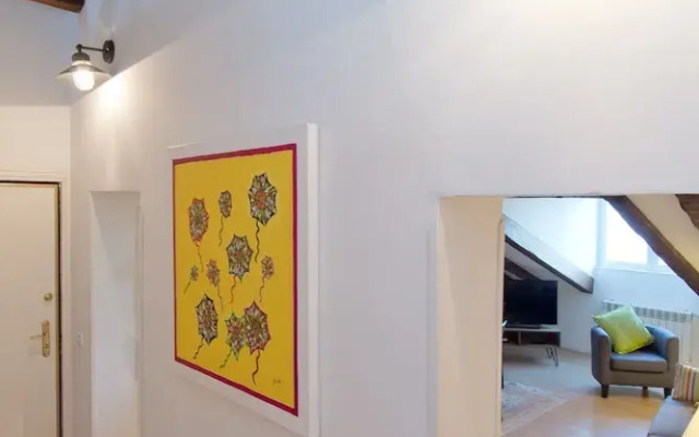 Duplex Plaza Santa Ana