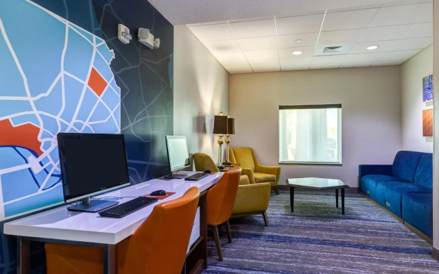 Holiday Inn Express Salinas by IHG