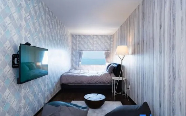 Sunset Shodoshima –Container Hotel–