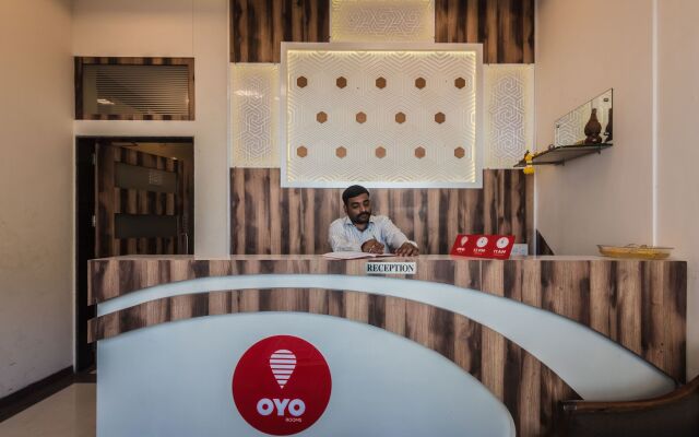 Oyo 7879 Golden Tulipz Boutique Hotel