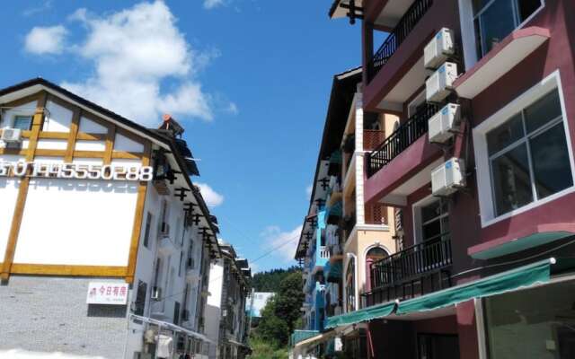 Zhangjiajie Peakcap Backpacker Hostel