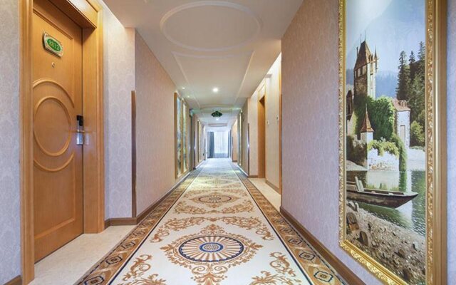 Vienna Hotel Shenzhen Gongming Hufa Bei Road Branch