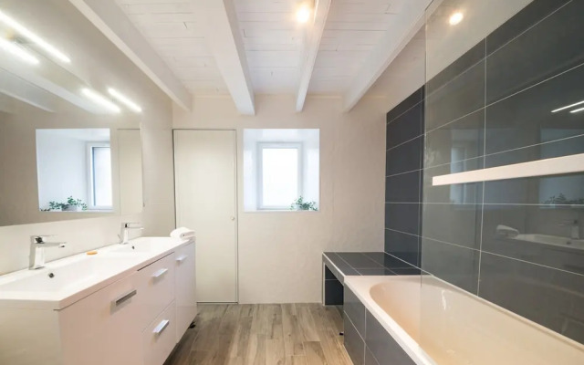 Pretty Stone House Near the Beach