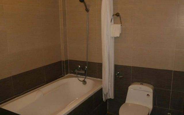 Thai Binh Hotel 2