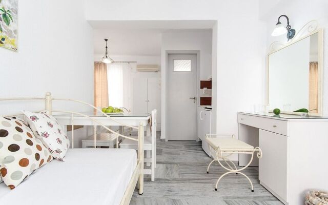 Naxos Dream Aphrodite Studios