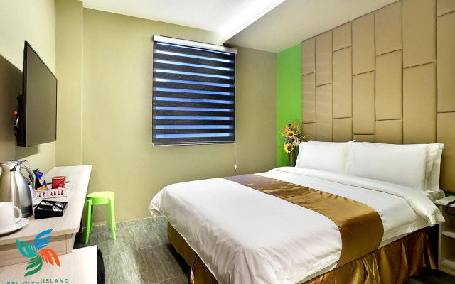 Felicity Island Hotel