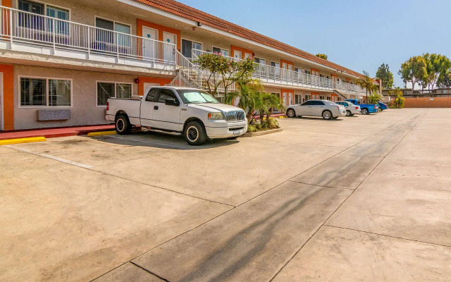 Rodeway Inn Artesia Cerritos