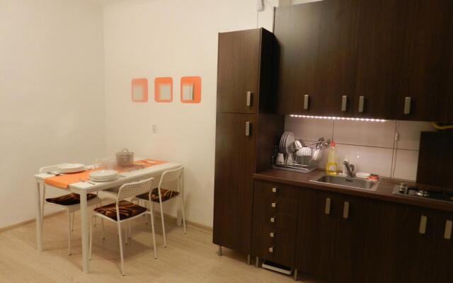 Studio S.