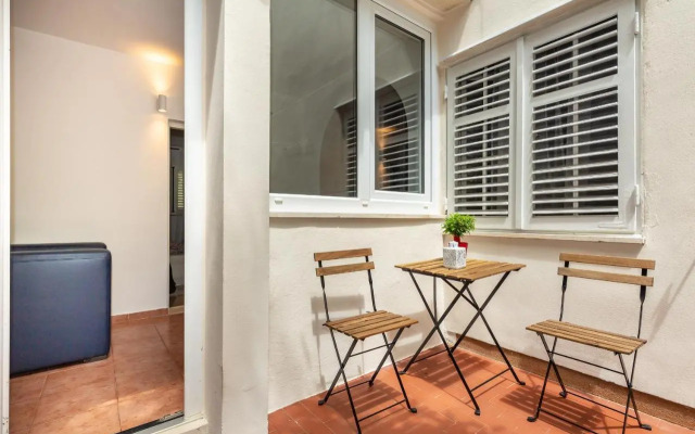 Apartment Relax – 1.4km from the Old town