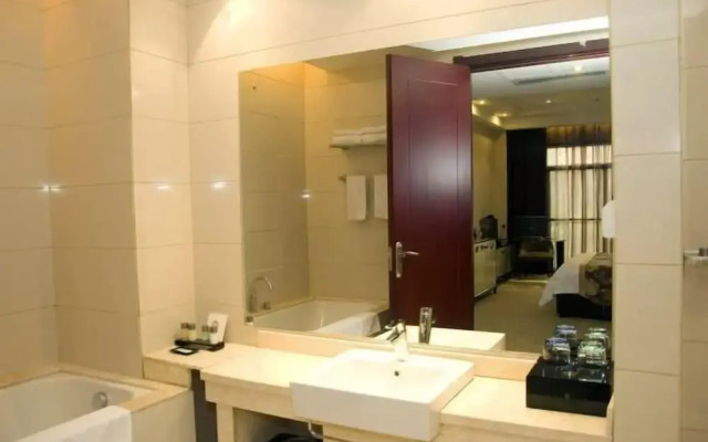 Leishan Defeng Kailong Hot Spring Hotel