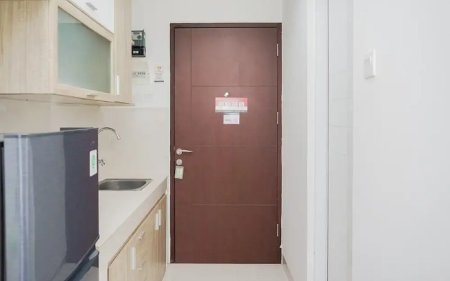 Comfortable Studio Apartment at Springwood Residence