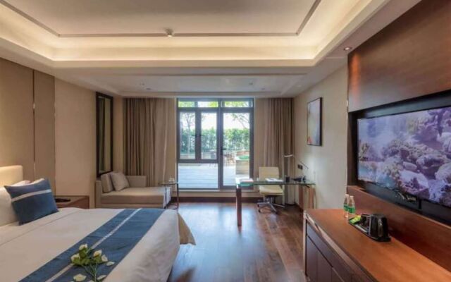 Changshu Skyline Cloud Hotel