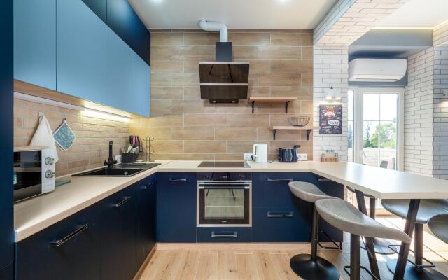 Apartments on 17/7 Tsvetochnaya Street