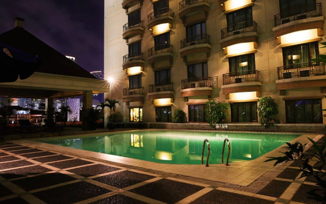 Mega Anggrek Hotel & Convention