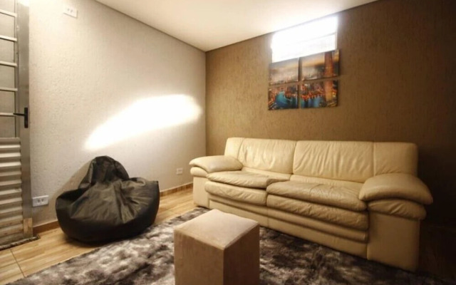 Hola Hostel