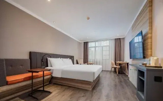 S Hotel (Jintang New City)