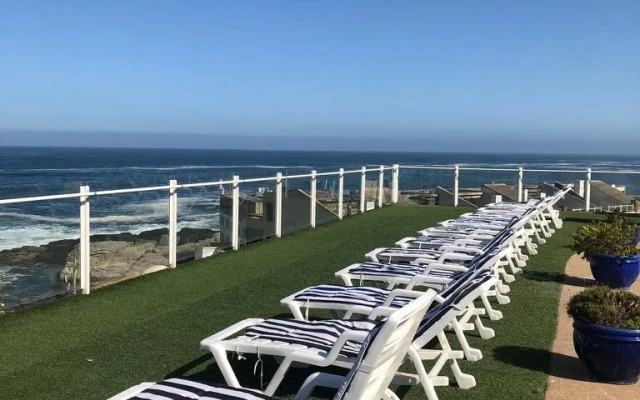 MR Mar Suites