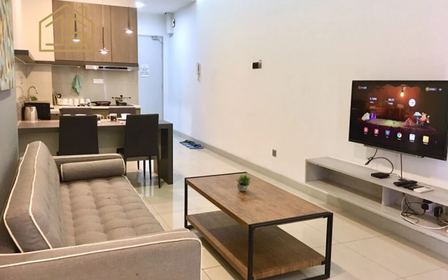Homesuite' Home at The Loft Imago