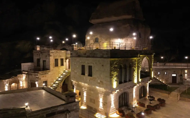 Cappadocia Secret Hill Cave Suites