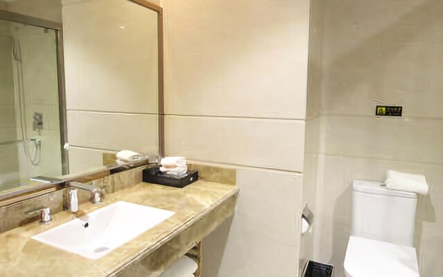 Baihe Hotel (Foshan Lecong Tianyoucheng)