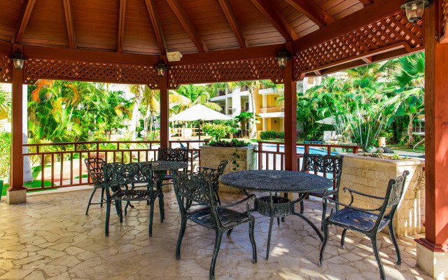 Palm Green Vacations Whitesands
