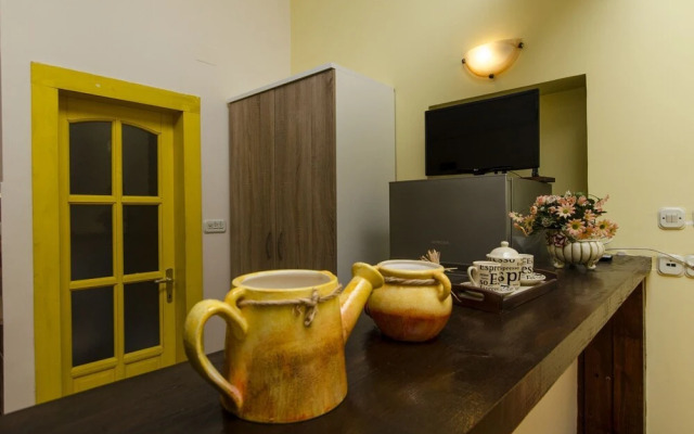 Georgi - 200 m From sea - SA3 Zuti