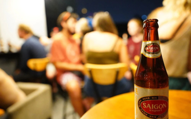 The Prince of Whales Hostel & Bar