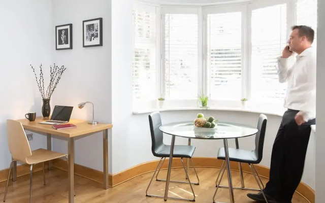 HomefromHolme Alban House