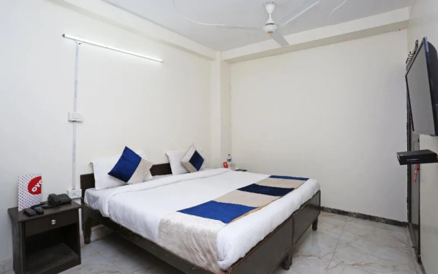 Hotel Royal India By OYO Rooms