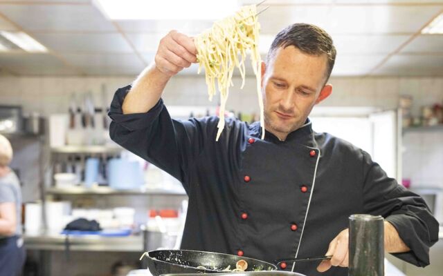 SL'otel im Parforcehaus