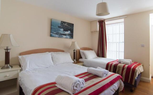 Marine Apartment