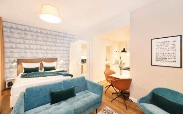 Uber Fluss Apartments