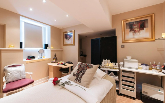 The Palace Hotel & Spa