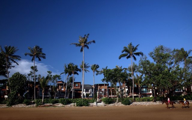 Amatapura Luxury Beachfront Resort