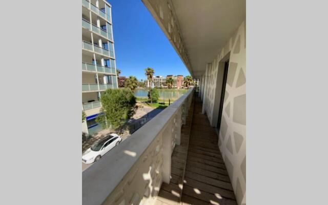 GROOMI Le Sublime- Vue, climatisation et parking !