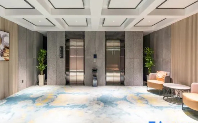 Starway Hotel (Yuyingfang, Deqing, Huzhou)