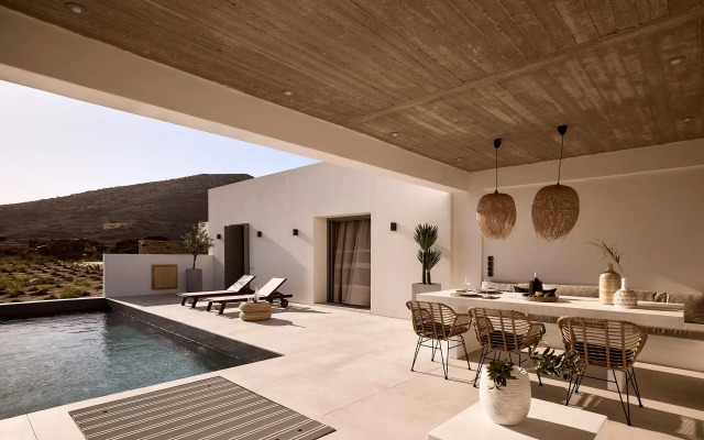 Thea Luxury Villas Ios
