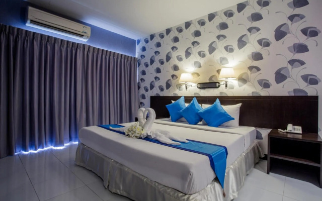 The Cotai Luxury Design Hotel